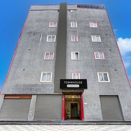 Hotel Super Townhouse Tirupati Exteriér fotografie