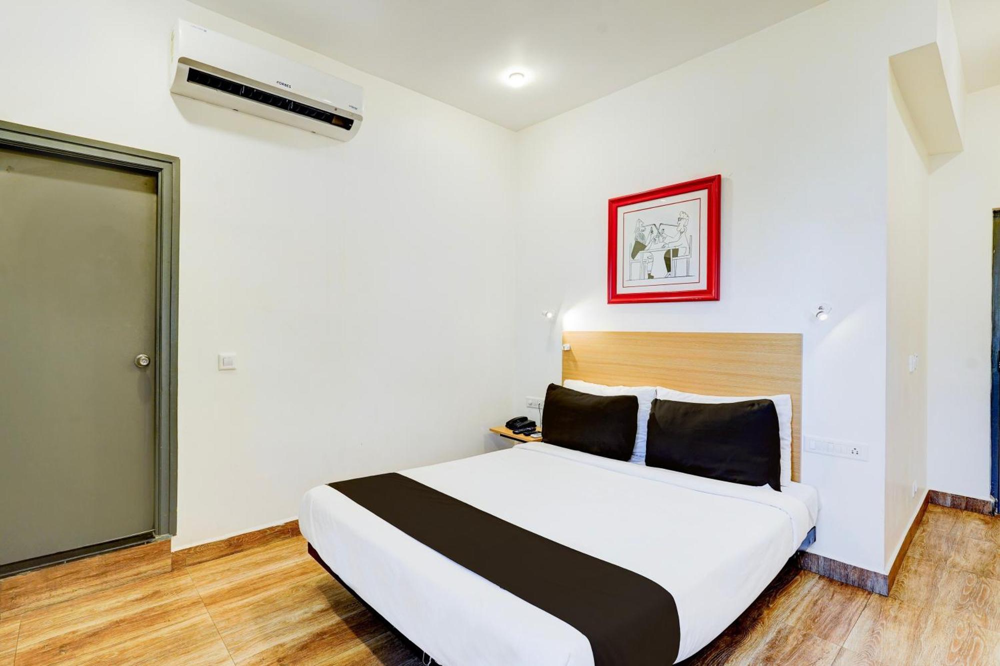 Hotel Super Townhouse Tirupati Exteriér fotografie