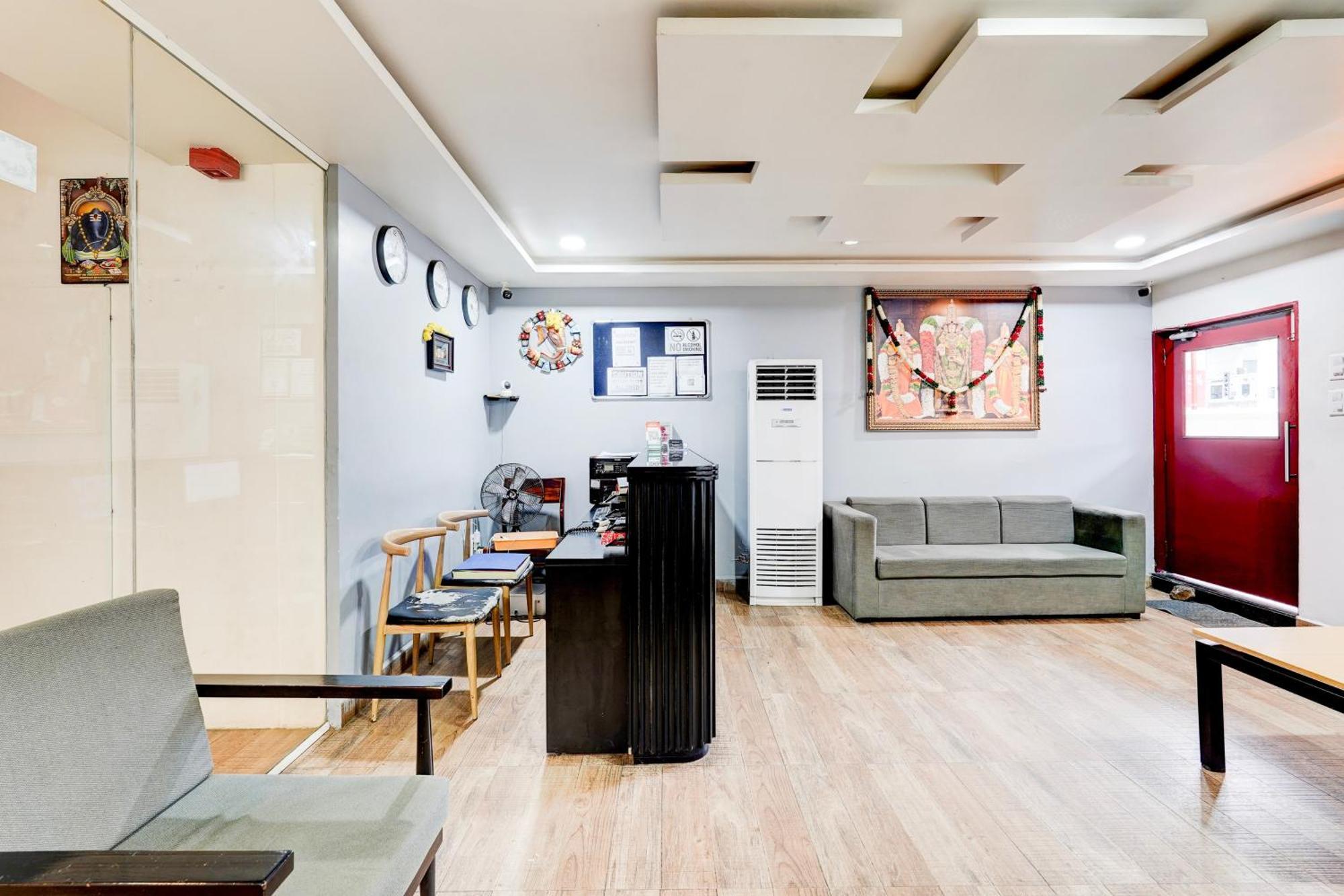 Hotel Super Townhouse Tirupati Exteriér fotografie