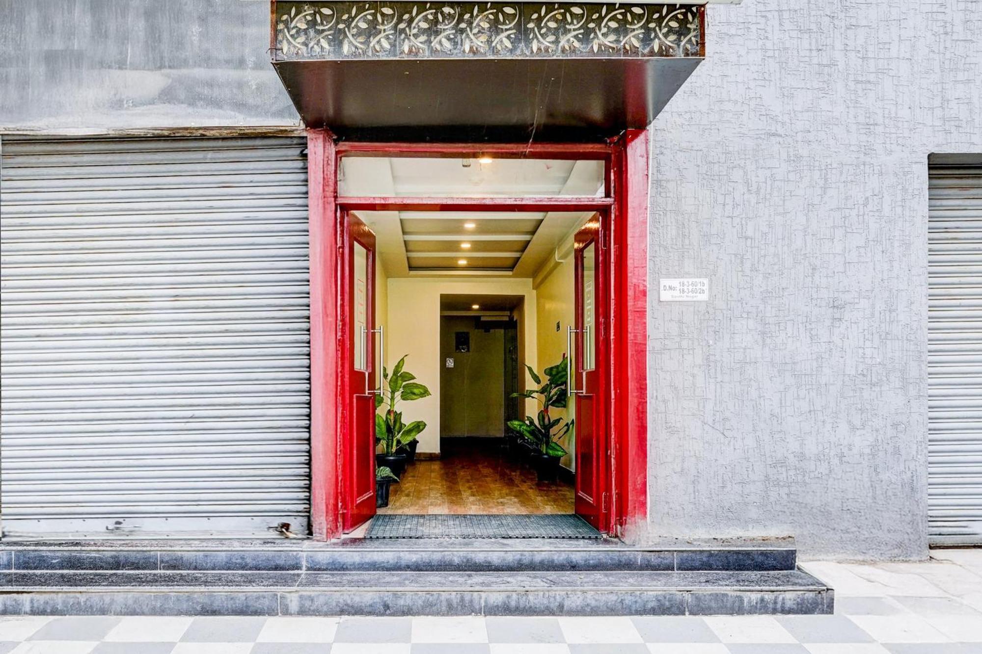 Hotel Super Townhouse Tirupati Exteriér fotografie